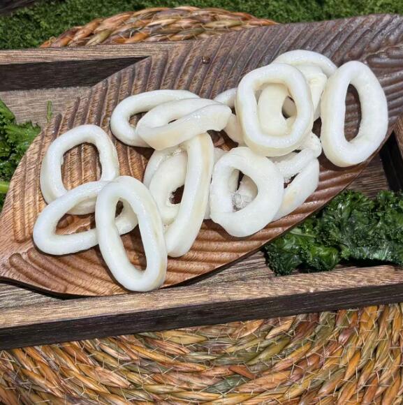 حبار مجمد سريع التجميد منزوع الجلد - Yung Yong